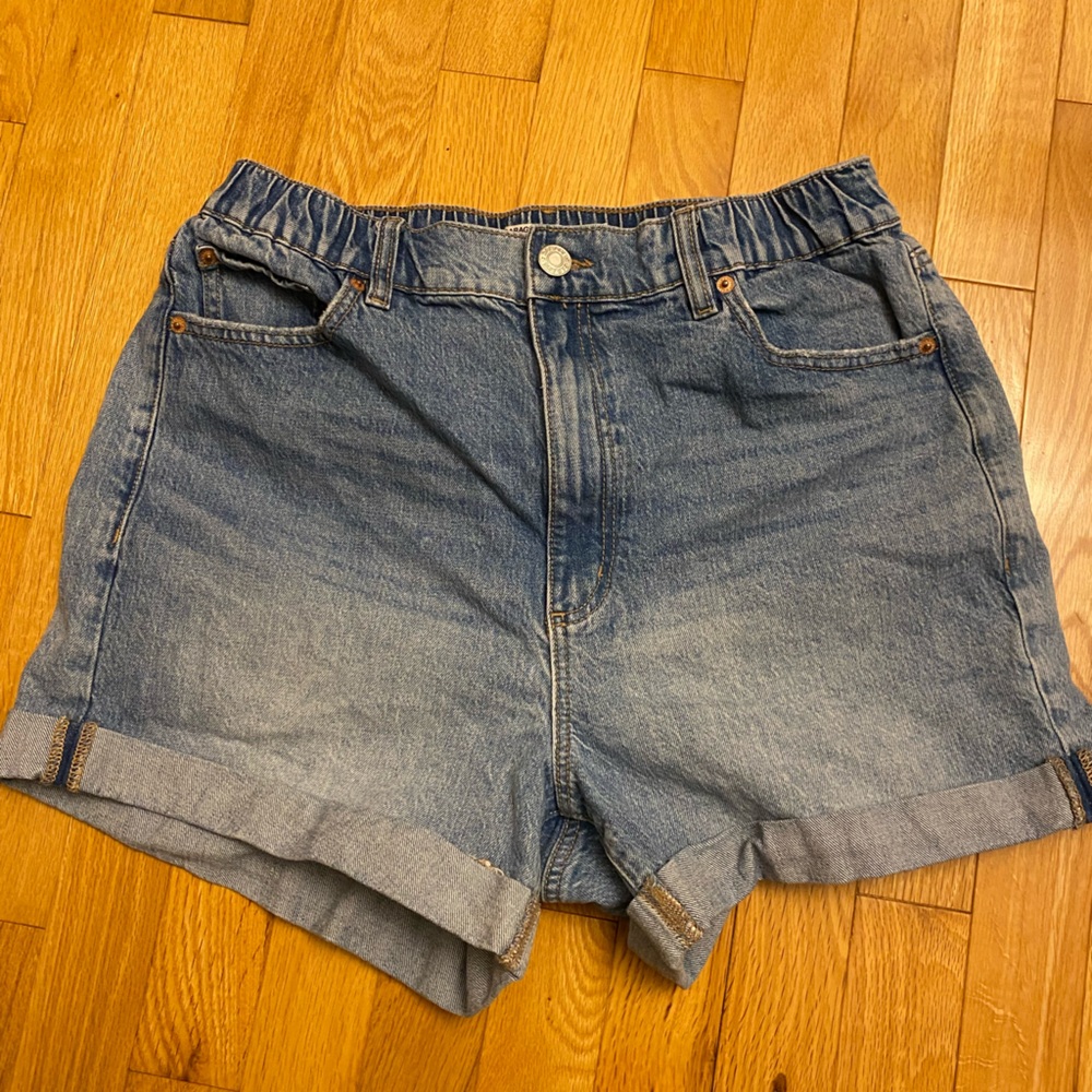 Garage 80’s Mom Short Size 09/29